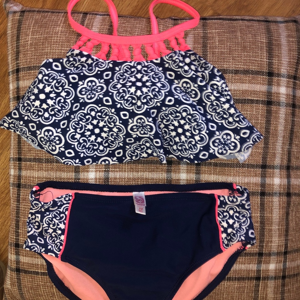 Girl’s Bikini